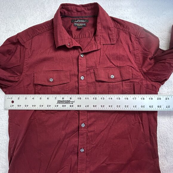 Marc Anthony Mens Red Wrinkle Resistant Stretch Button Up Shirt Medium Pockets - Picture 7 of 8